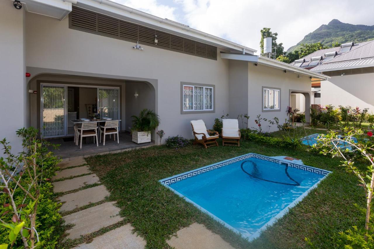 Beau Vallon Villa Chalets Exterior photo