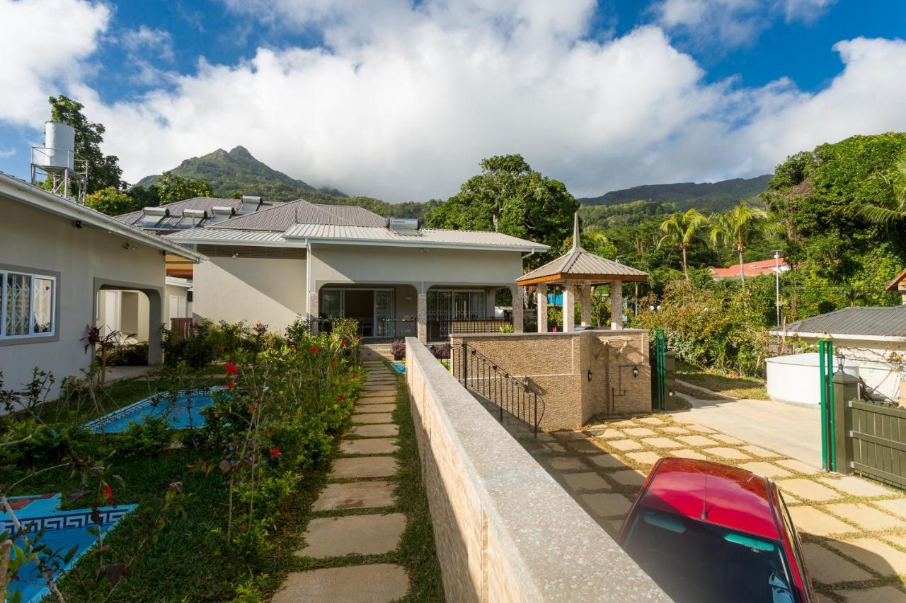 Beau Vallon Villa Chalets Exterior photo